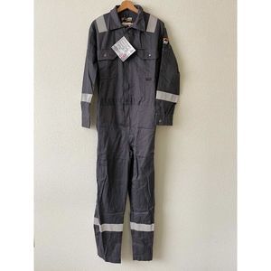 MCR Safety Flame Resistant Gear Deluxe Coverall  NWT size 40 REG